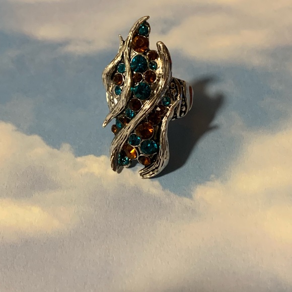 Unique silver ring Statement ring - Picture 3 of 8